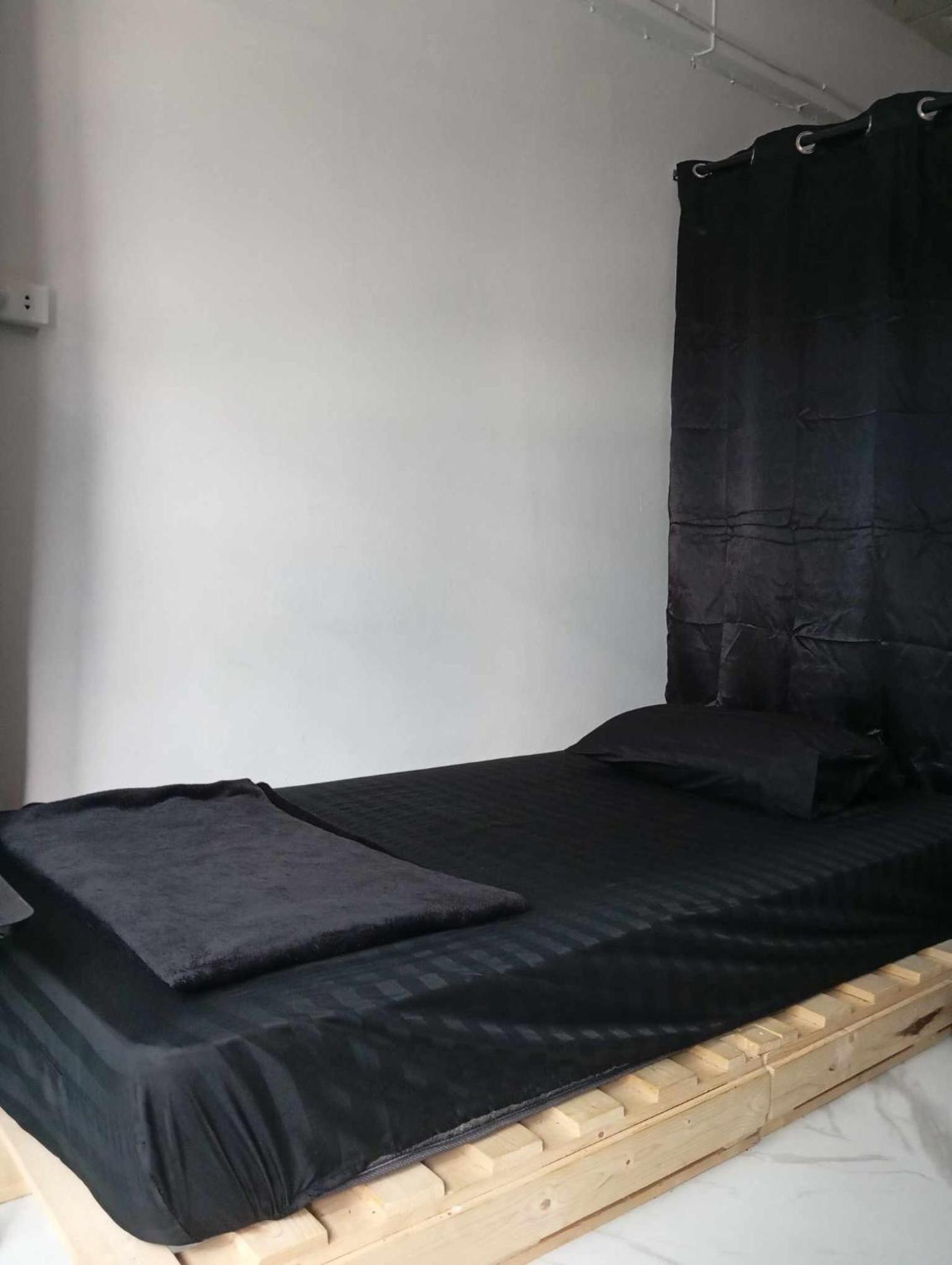Lita Guesthouse Τσιάνγκ Μάι Εξωτερικό φωτογραφία