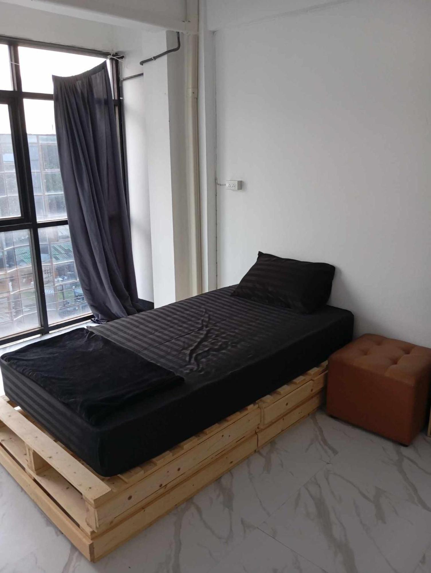 Lita Guesthouse Τσιάνγκ Μάι Εξωτερικό φωτογραφία