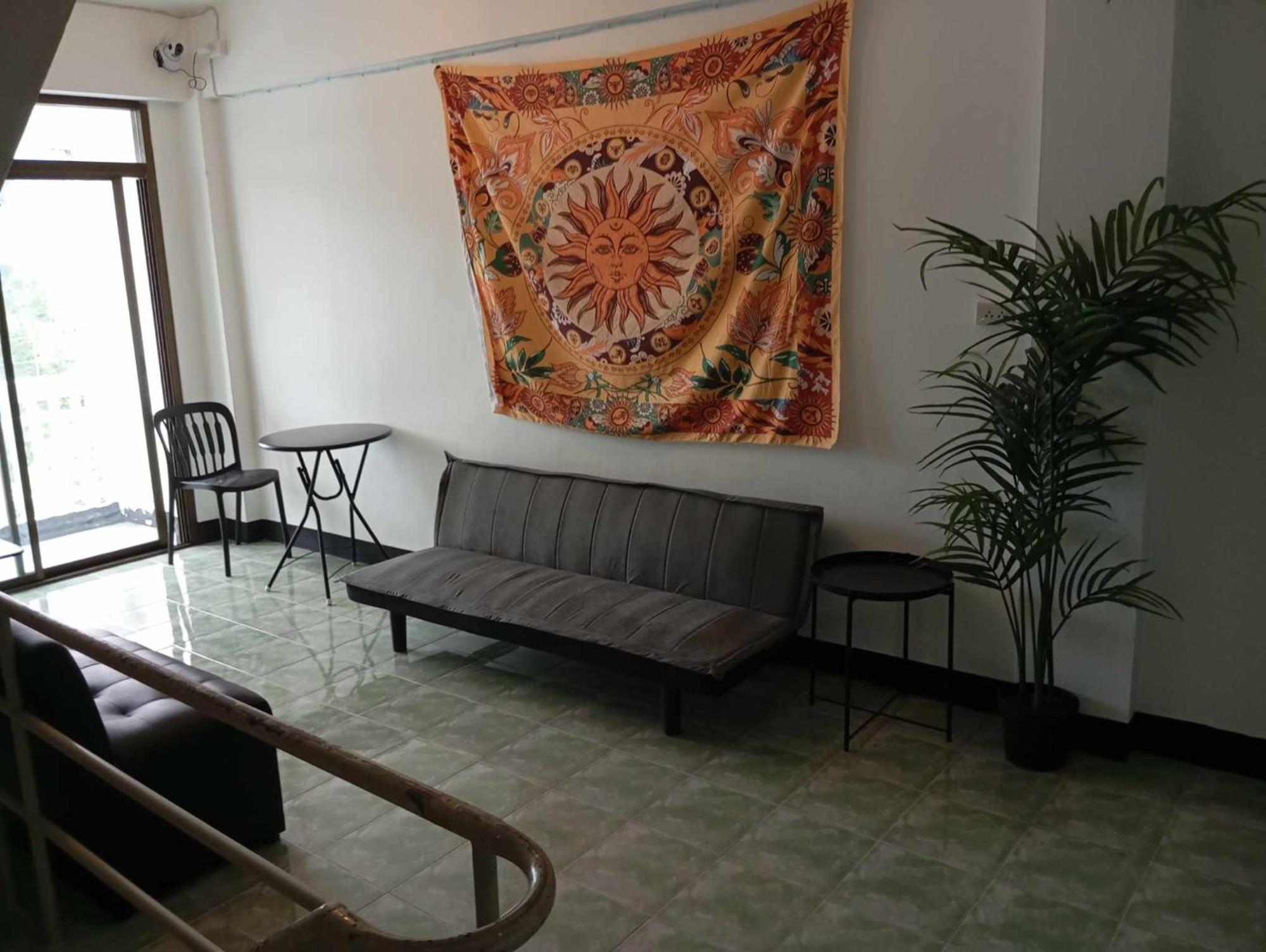 Lita Guesthouse Τσιάνγκ Μάι Εξωτερικό φωτογραφία