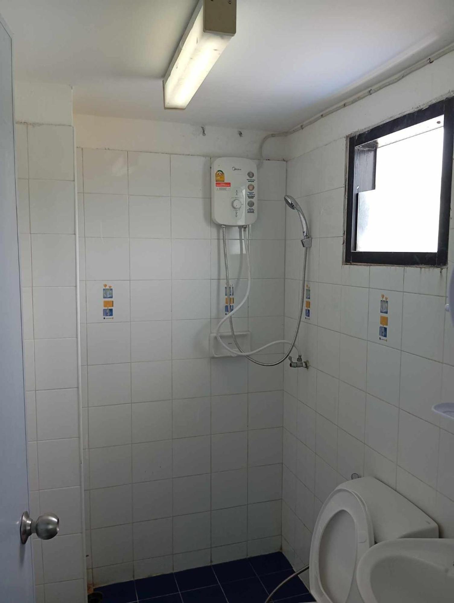 Lita Guesthouse Τσιάνγκ Μάι Εξωτερικό φωτογραφία