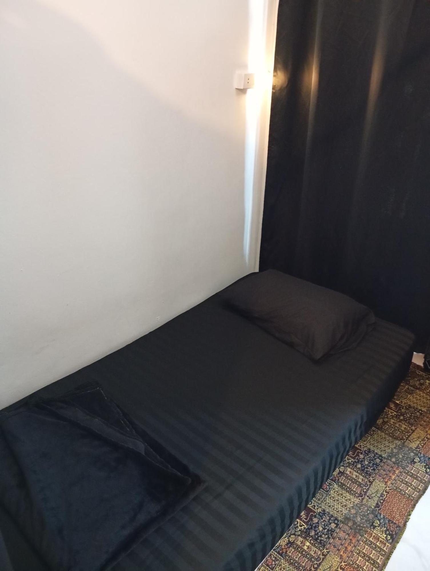 Lita Guesthouse Τσιάνγκ Μάι Εξωτερικό φωτογραφία
