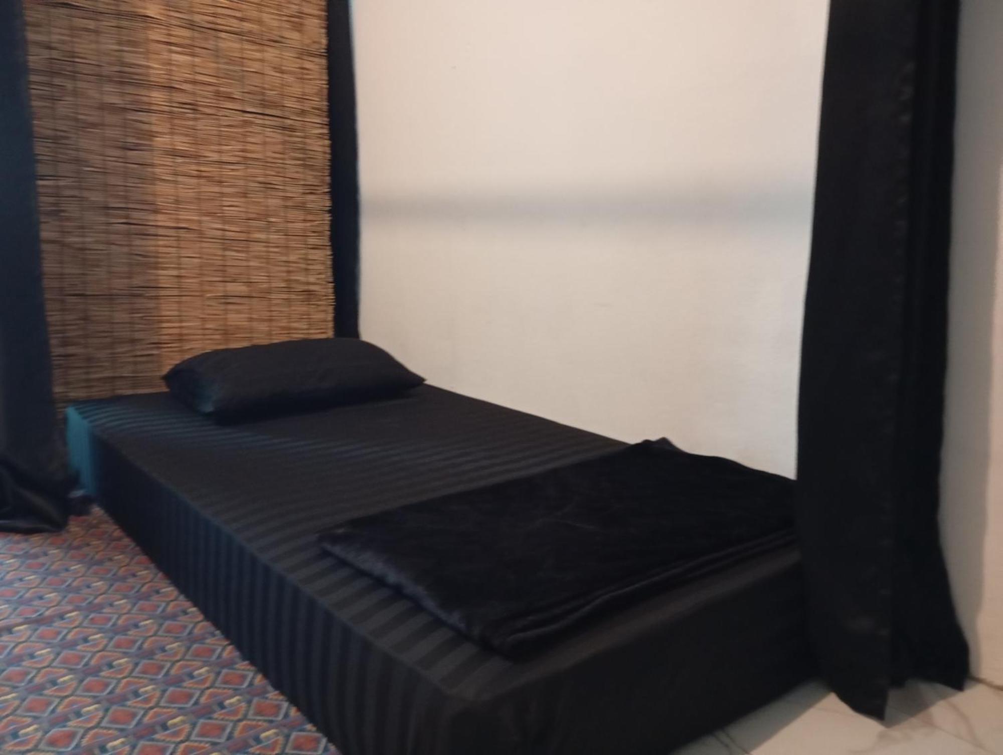 Lita Guesthouse Τσιάνγκ Μάι Εξωτερικό φωτογραφία